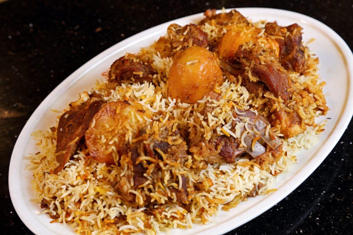 Kacchi Biryani (কাচ্চি বিরিয়ানি)